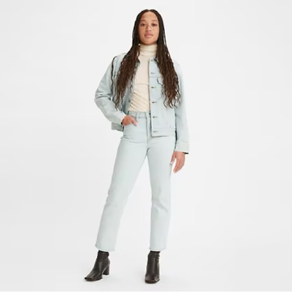 Women’s Levi’s Wedgie Straight Leg Jean | Size 28